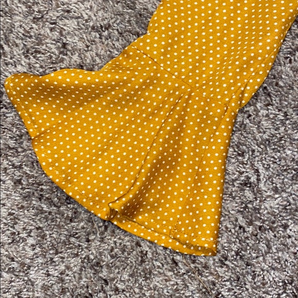 Yellow polkadot dress - Picture 2 of 3